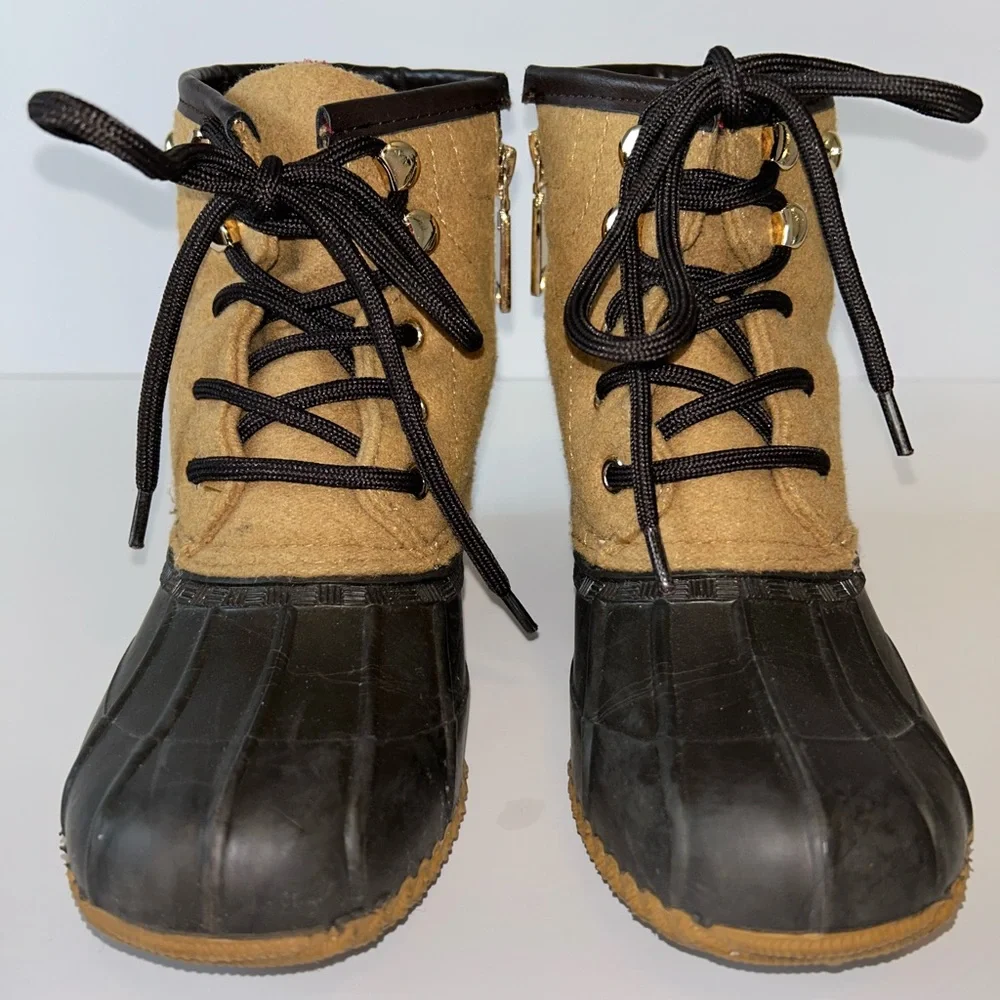 Tommy Hilfiger “Roan” women’s duck boots, waterproof,‎ rubber/felt upper- sz 6
